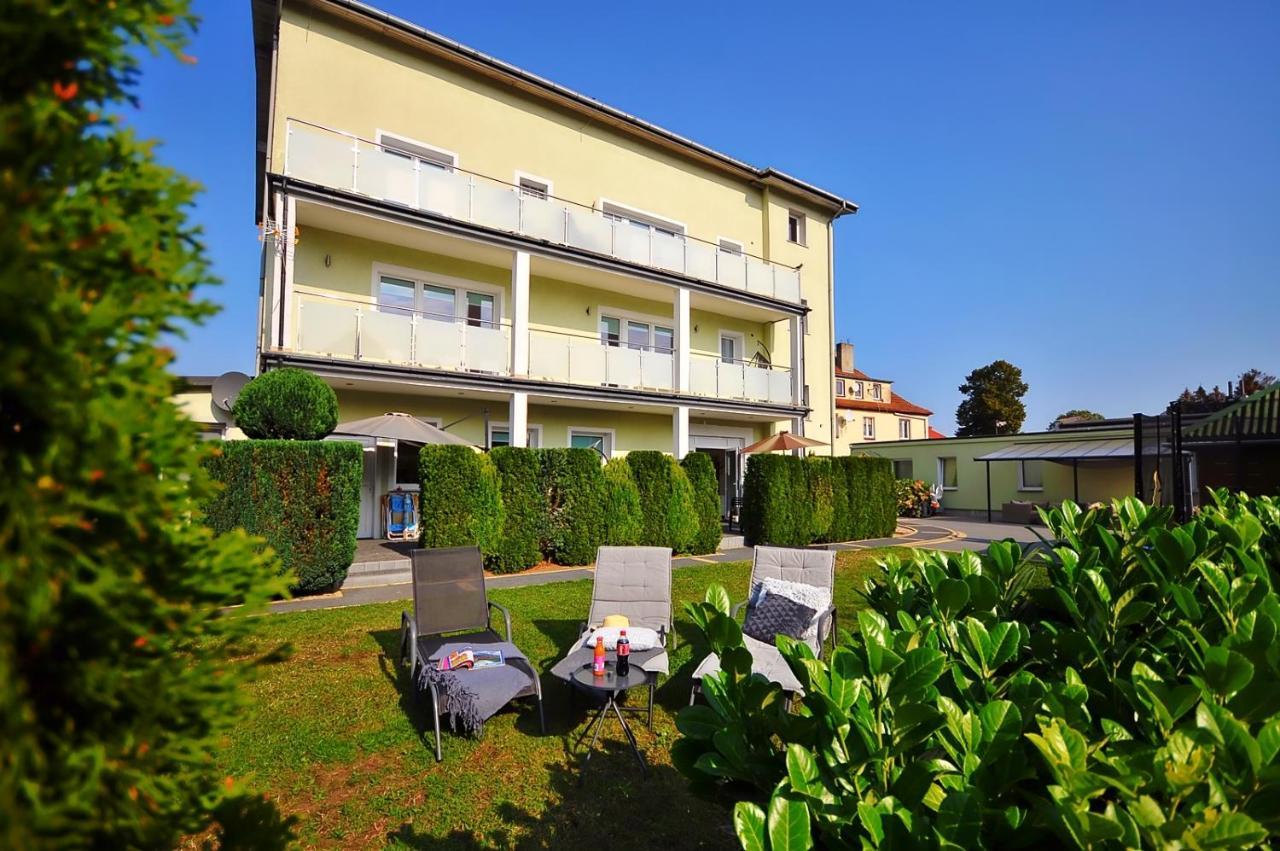 Plaza Apartament Ustronie Morskie Exterior foto
